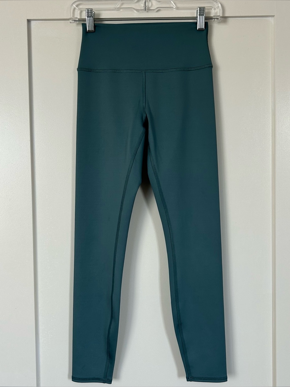 Alo Yoga High-Waist Airlift Legging 7/8 Length Teal Size Small